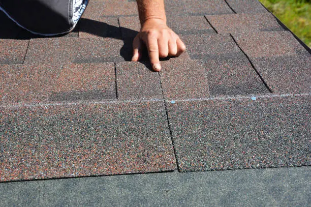 How to Identify Common Roof Shingles Repair Issues in Bellingham, WA